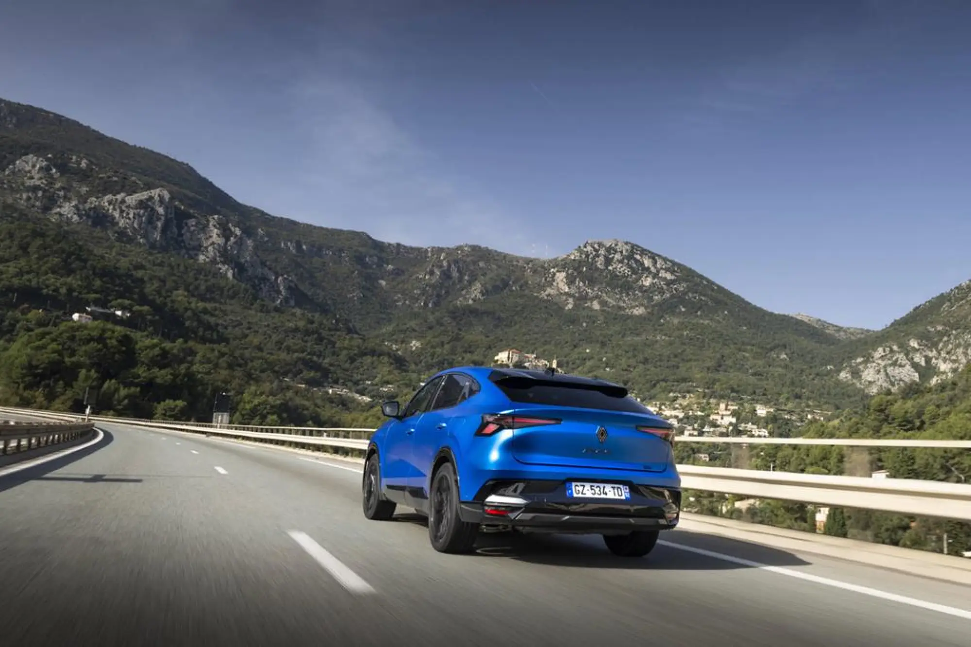 Renault Rafale E-Tech 4x4 - 19