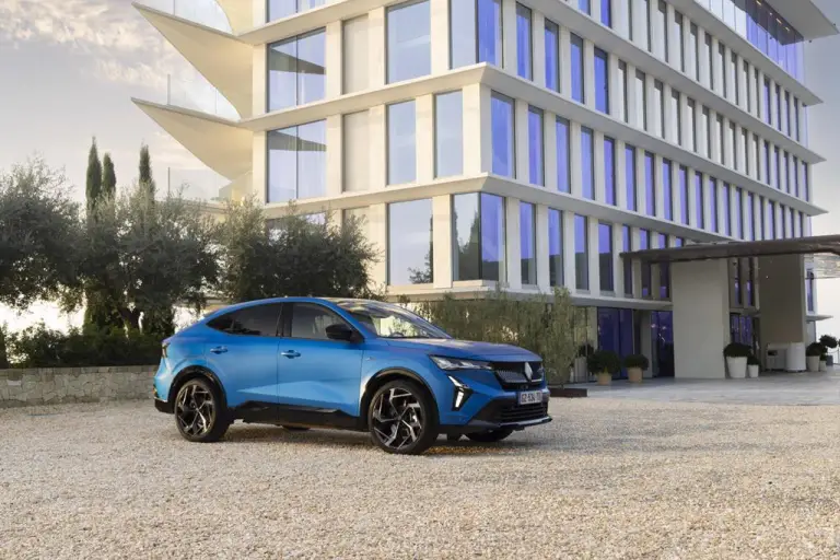 Renault Rafale E-Tech 4x4 - 28