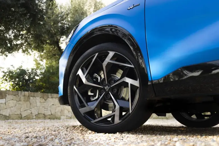 Renault Rafale E-Tech 4x4 - 37