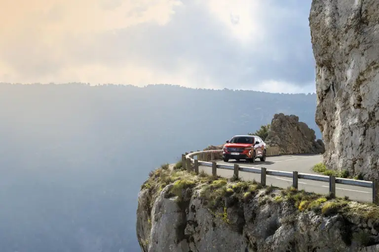 Renault Rafale E-Tech 4x4 - 75