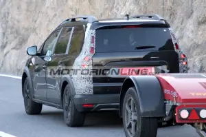Dacia Jogger restyling - Foto spia 12-11-2024