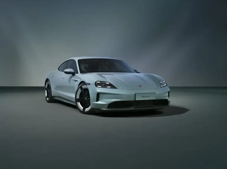 Porsche Taycan GTS e Taycan 4 2025 - 3