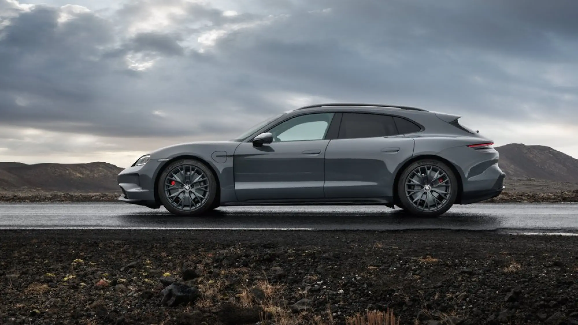 Porsche Taycan GTS e Taycan 4 2025 - 7