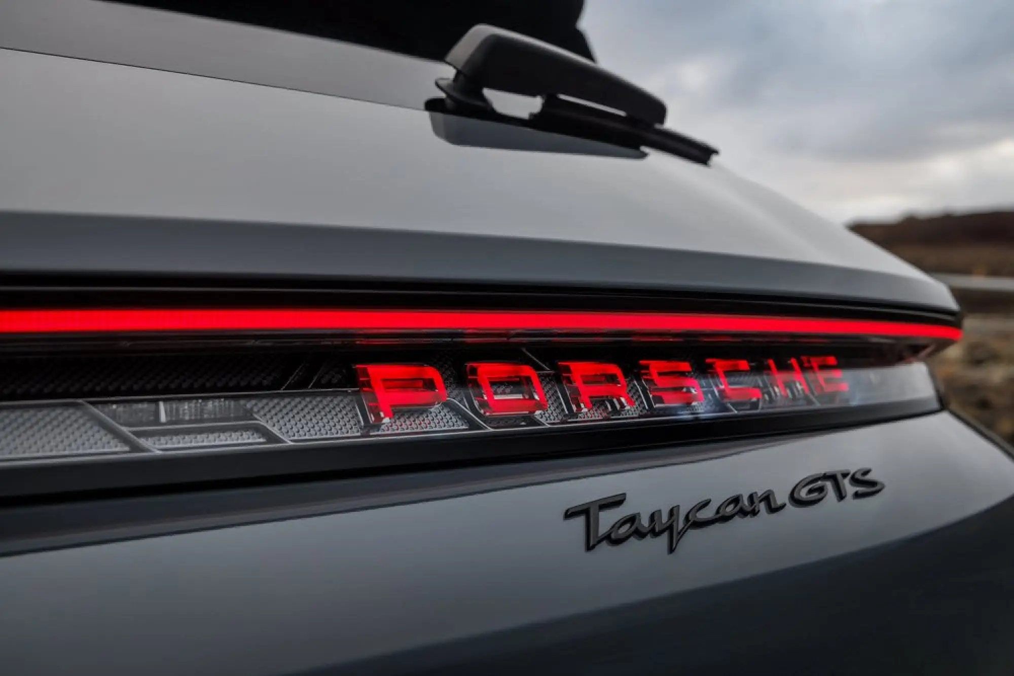 Porsche Taycan GTS e Taycan 4 2025 - 10