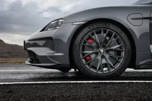 Porsche Taycan GTS e Taycan 4 2025 - 4