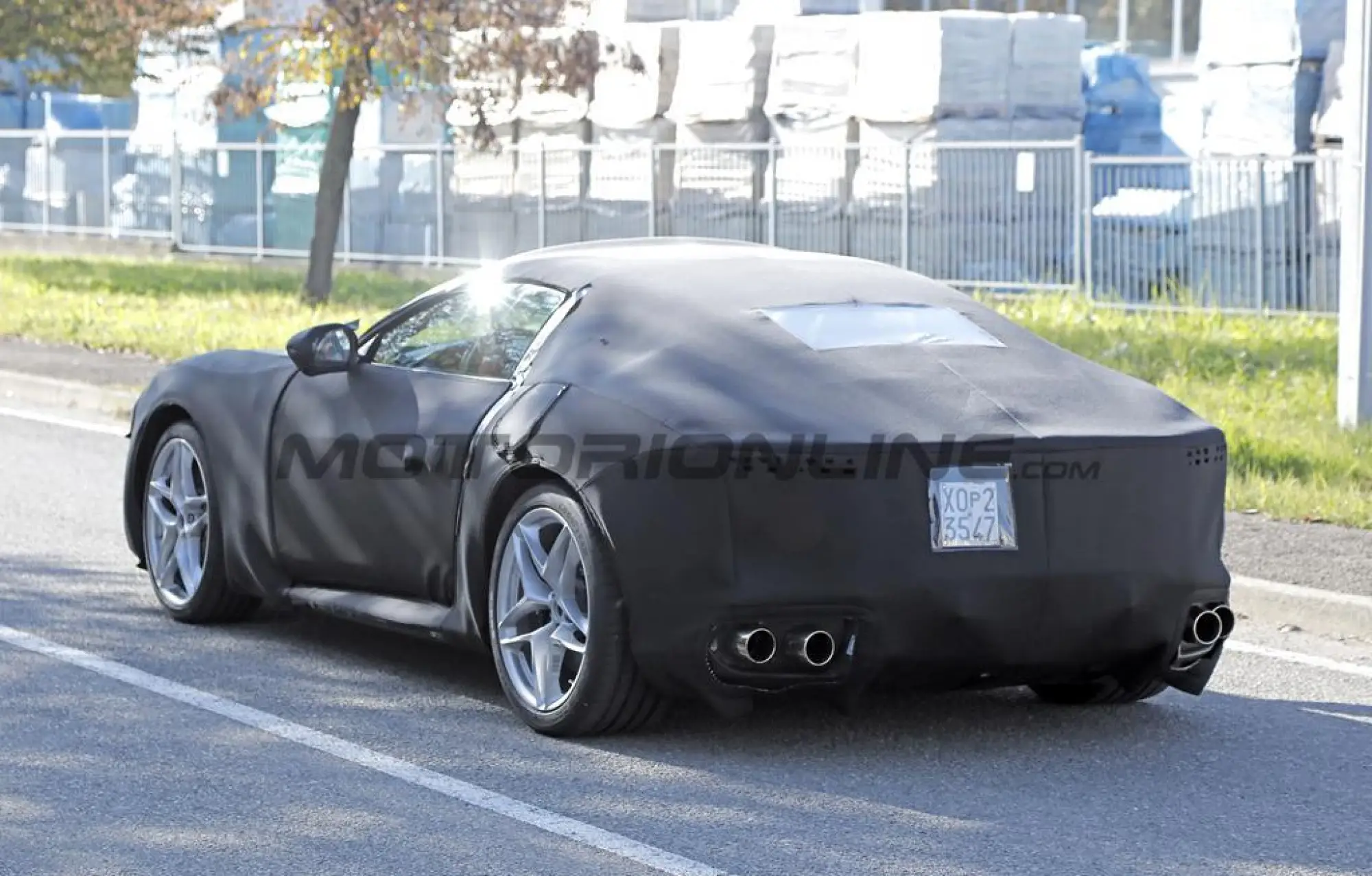 Ferrari Roma successore - Foto spia 14-11-2024 - 9