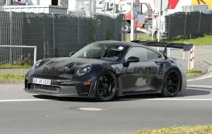 Porsche 911 GT3 RS 2025 - Foto spia 14-11-2024 - 2