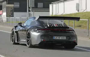 Porsche 911 GT3 RS 2025 - Foto spia 14-11-2024 - 8