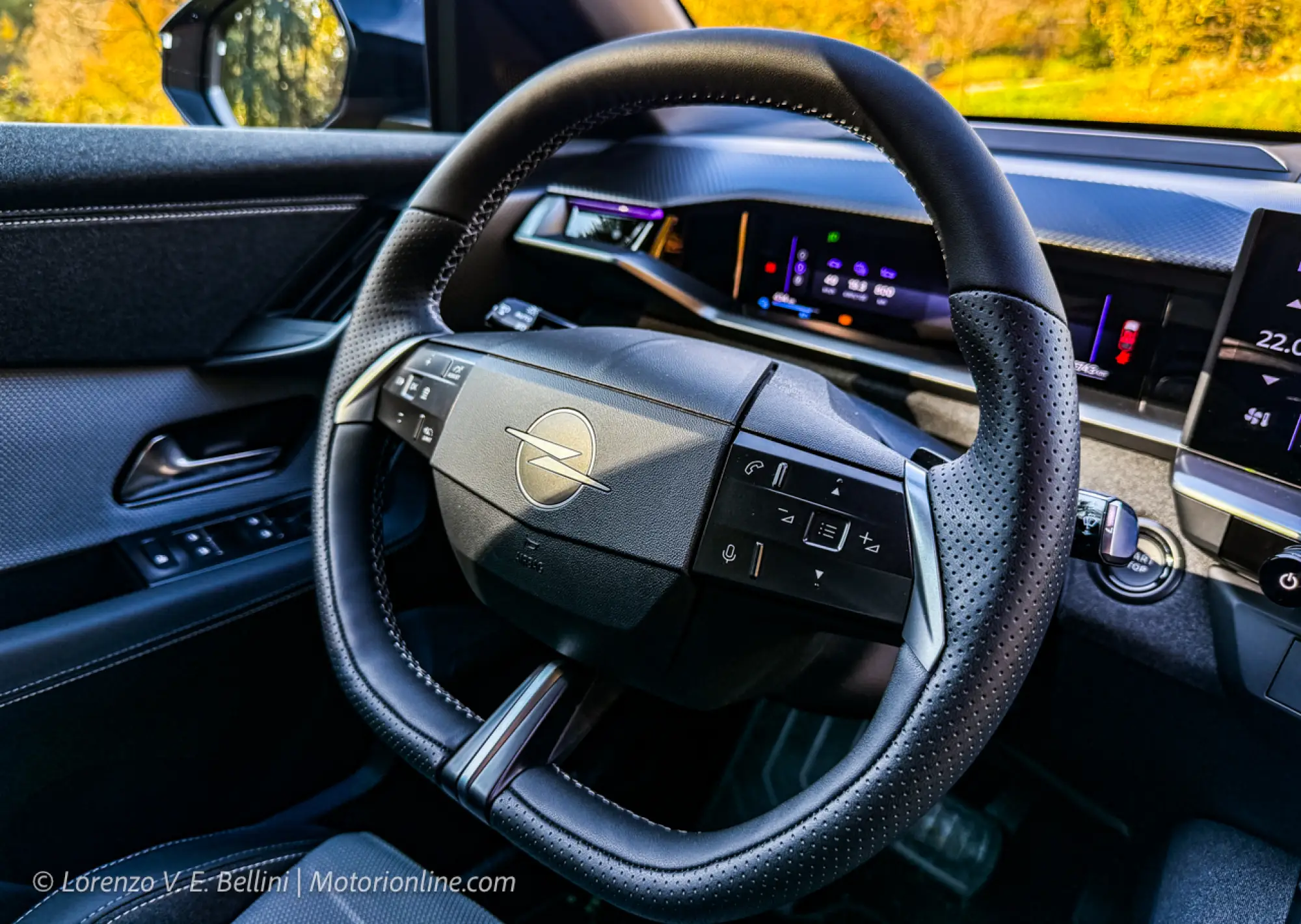 Opel Grandland 2024 - Prova su strada a Milano - 26