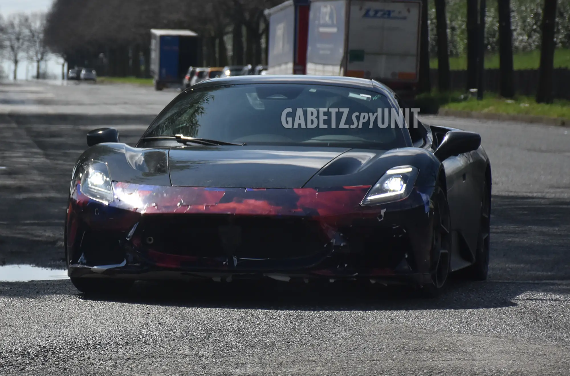Maserati MC20 2025 - Foto spia 18-11-2024 - 6