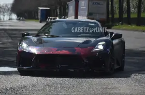 Maserati MC20 2025 - Foto spia 18-11-2024 - 6