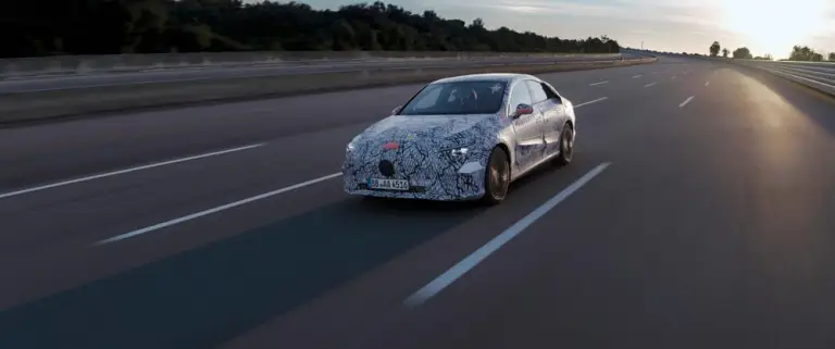 Nuova generazione della Mercedes CLA - 5