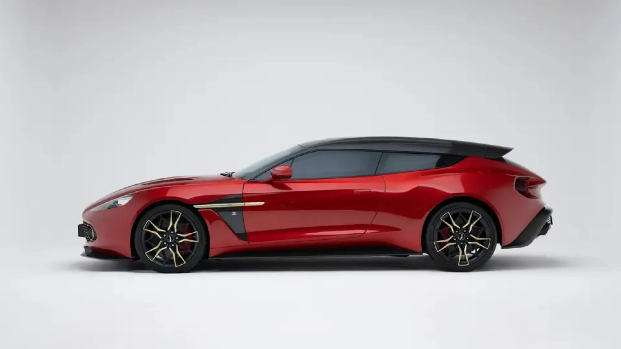 Aston Martin Vanquish Zagato Shooting Brake - 4