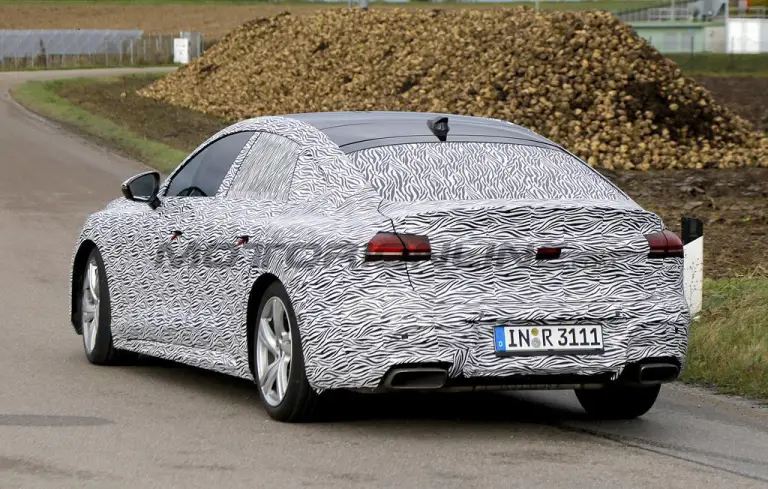 Audi A5 Sportback 2025 - Foto spia 20-11-2024 - 11