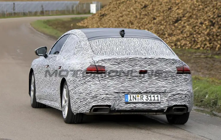 Audi A5 Sportback 2025 - Foto spia 20-11-2024 - 9