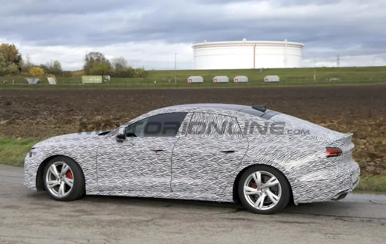 Audi A5 Sportback 2025 - Foto spia 20-11-2024 - 8