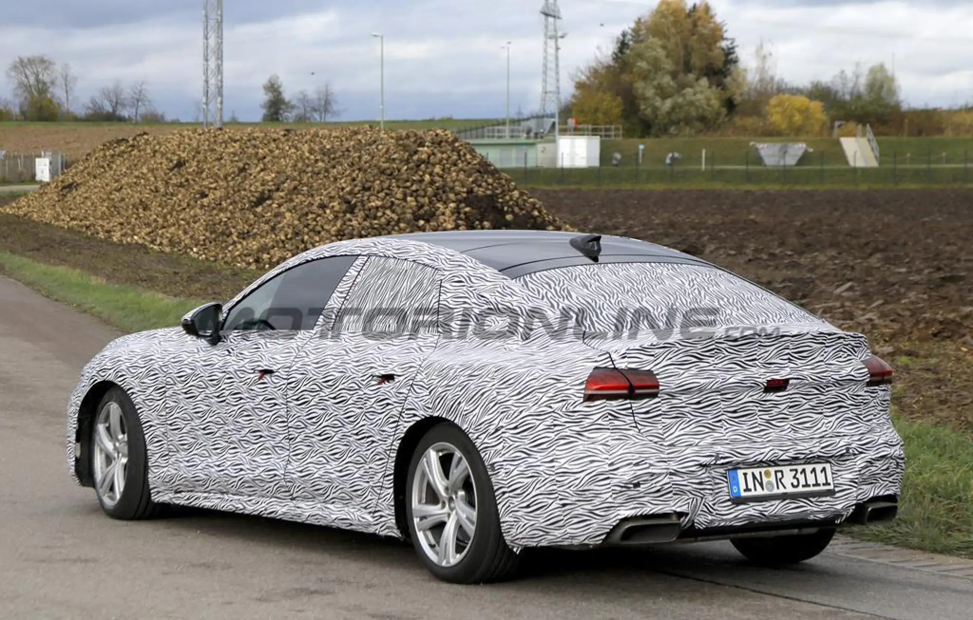 Audi A5 Sportback 2025 - Foto spia 20-11-2024 - 7