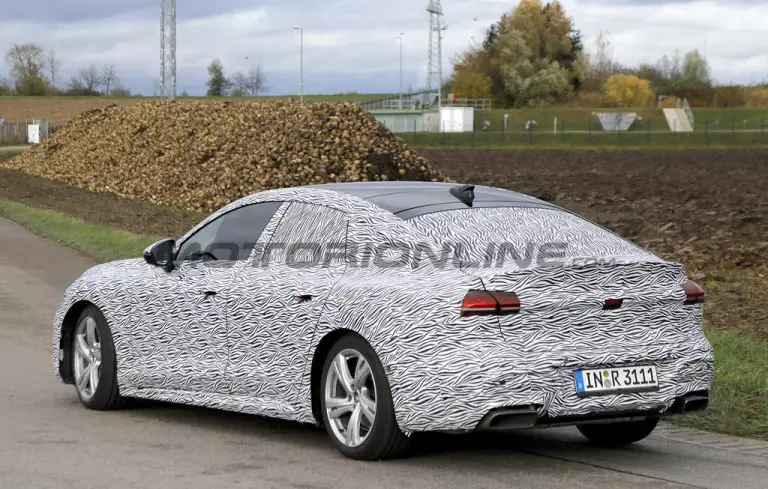 Audi A5 Sportback 2025 - Foto spia 20-11-2024 - 7