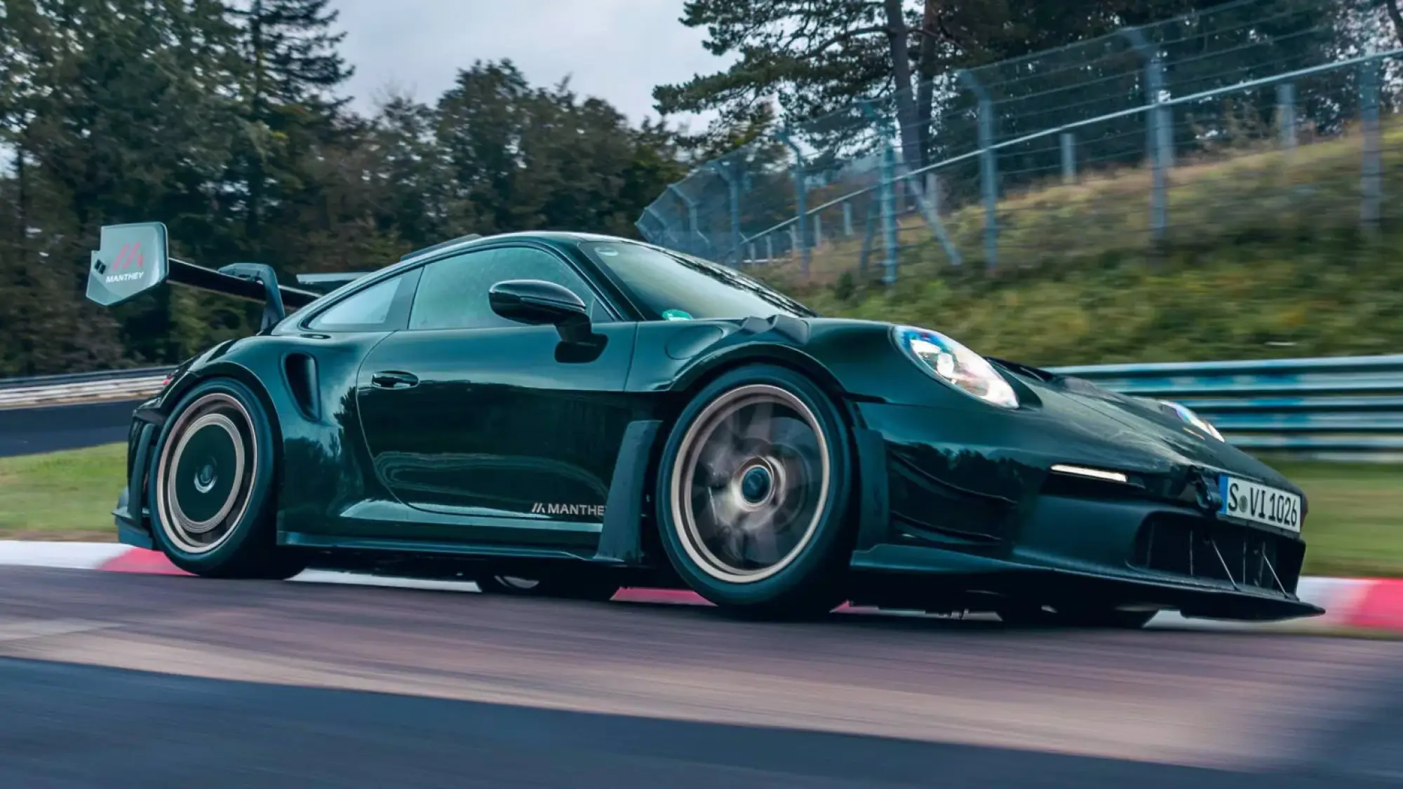 Porsche 911 GT3 RS 2025 - Manthey - 5
