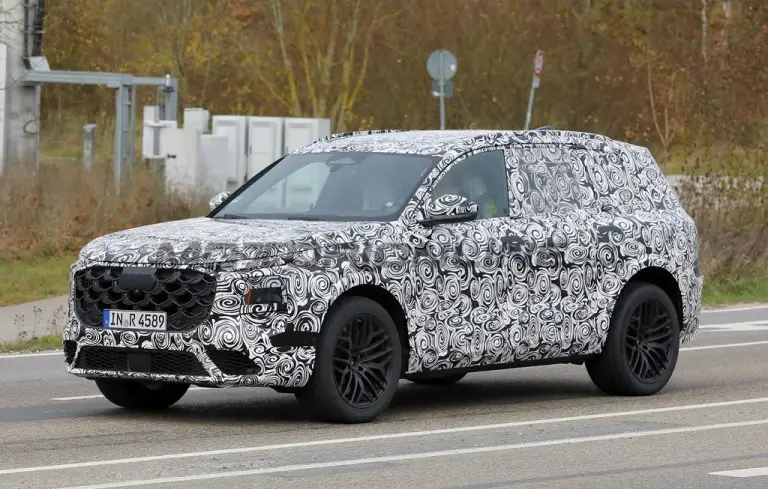 Audi Q7 2026 - Foto spia 25-11-2024 - 13