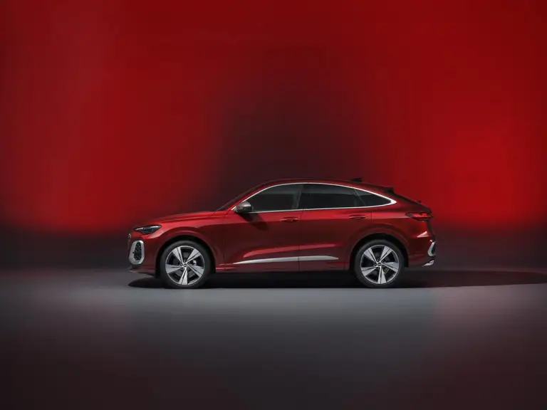 Audi Q5 Sportback 2025 - 19