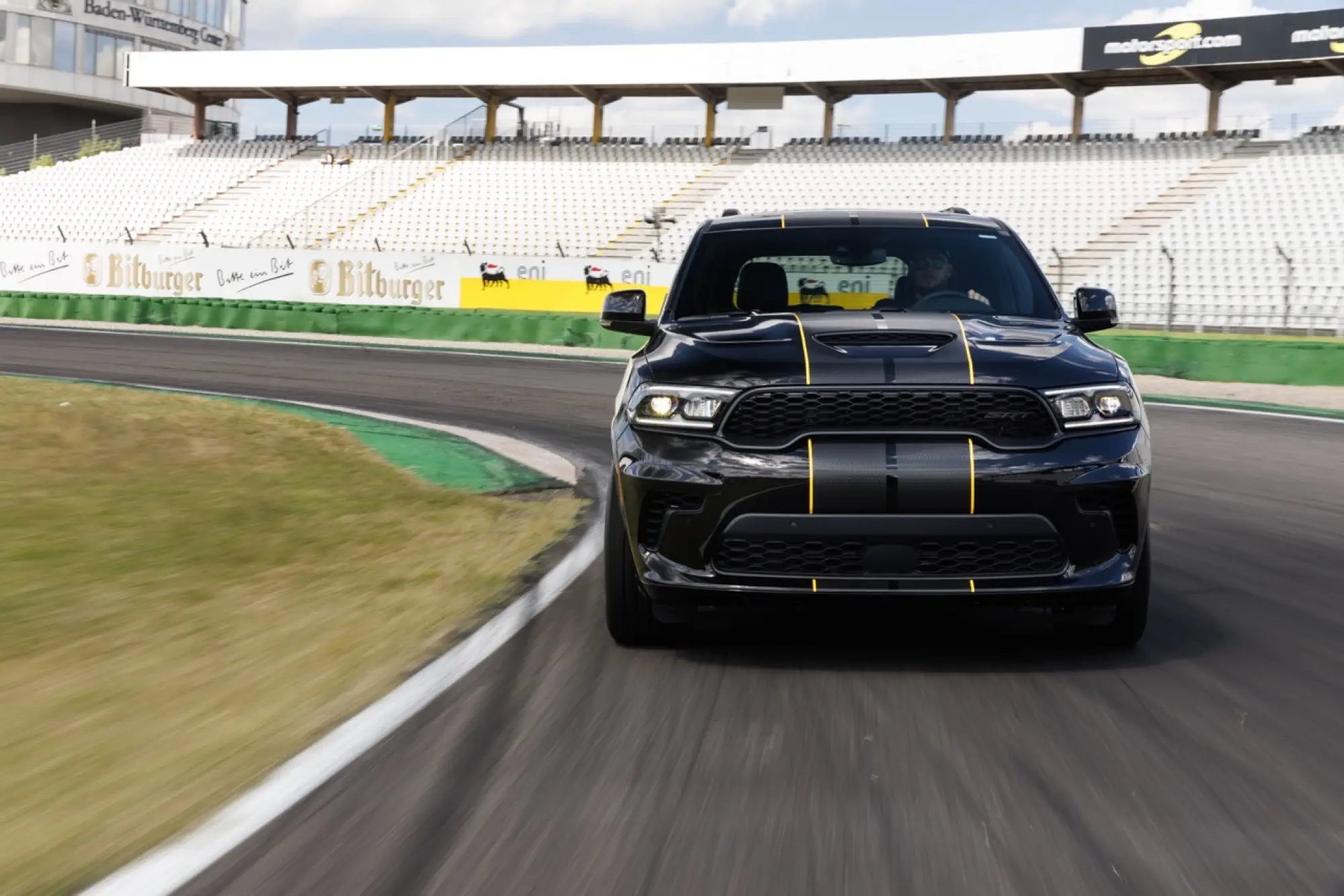 Dodge Durango SRT 392 AlcHEMI 2024 - Foto ufficiali - 1