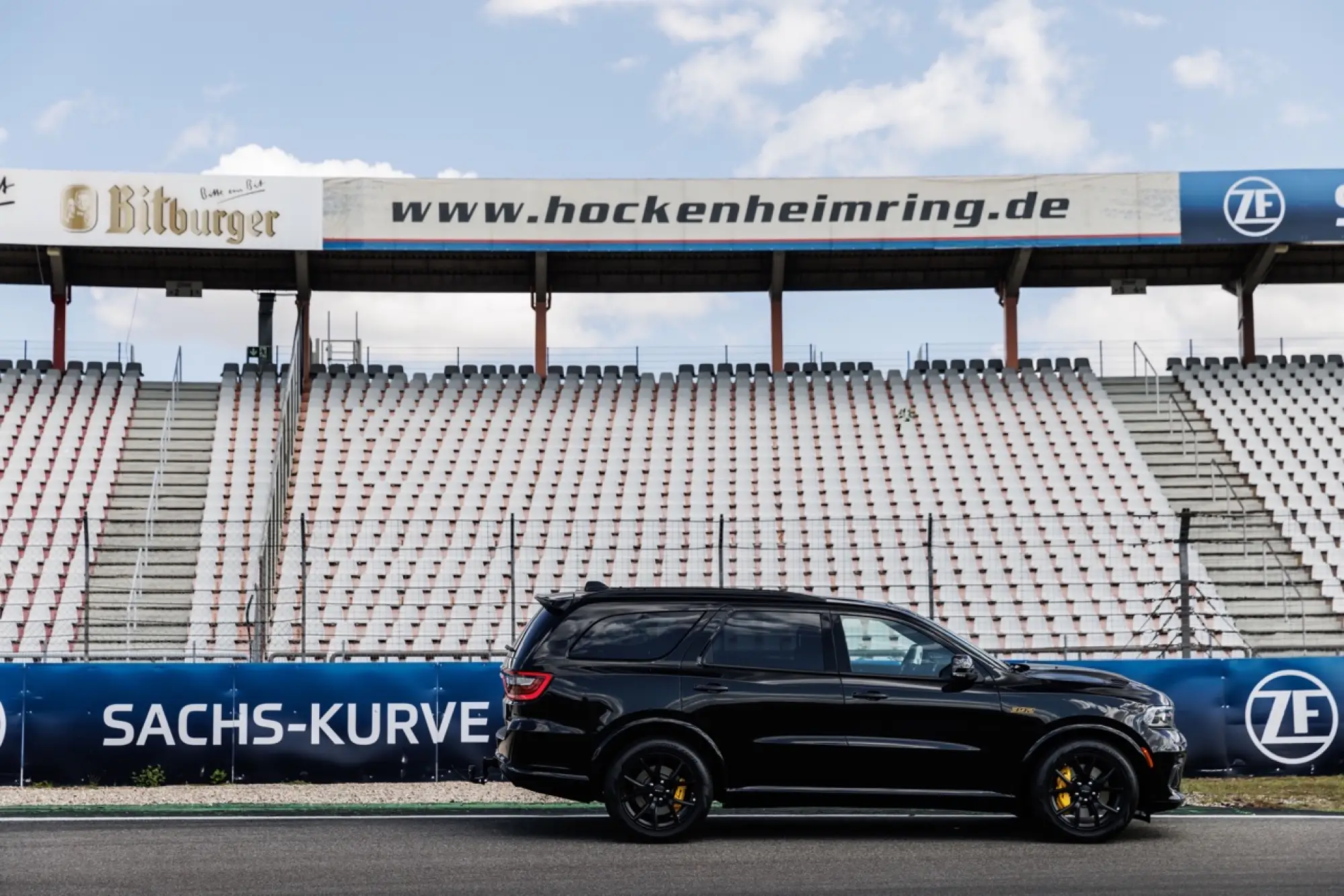 Dodge Durango SRT 392 AlcHEMI 2024 - Foto ufficiali - 4