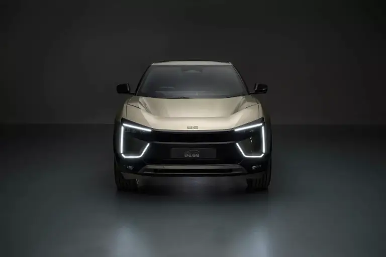 Mahindra BE 6e e XEV 9e - 12