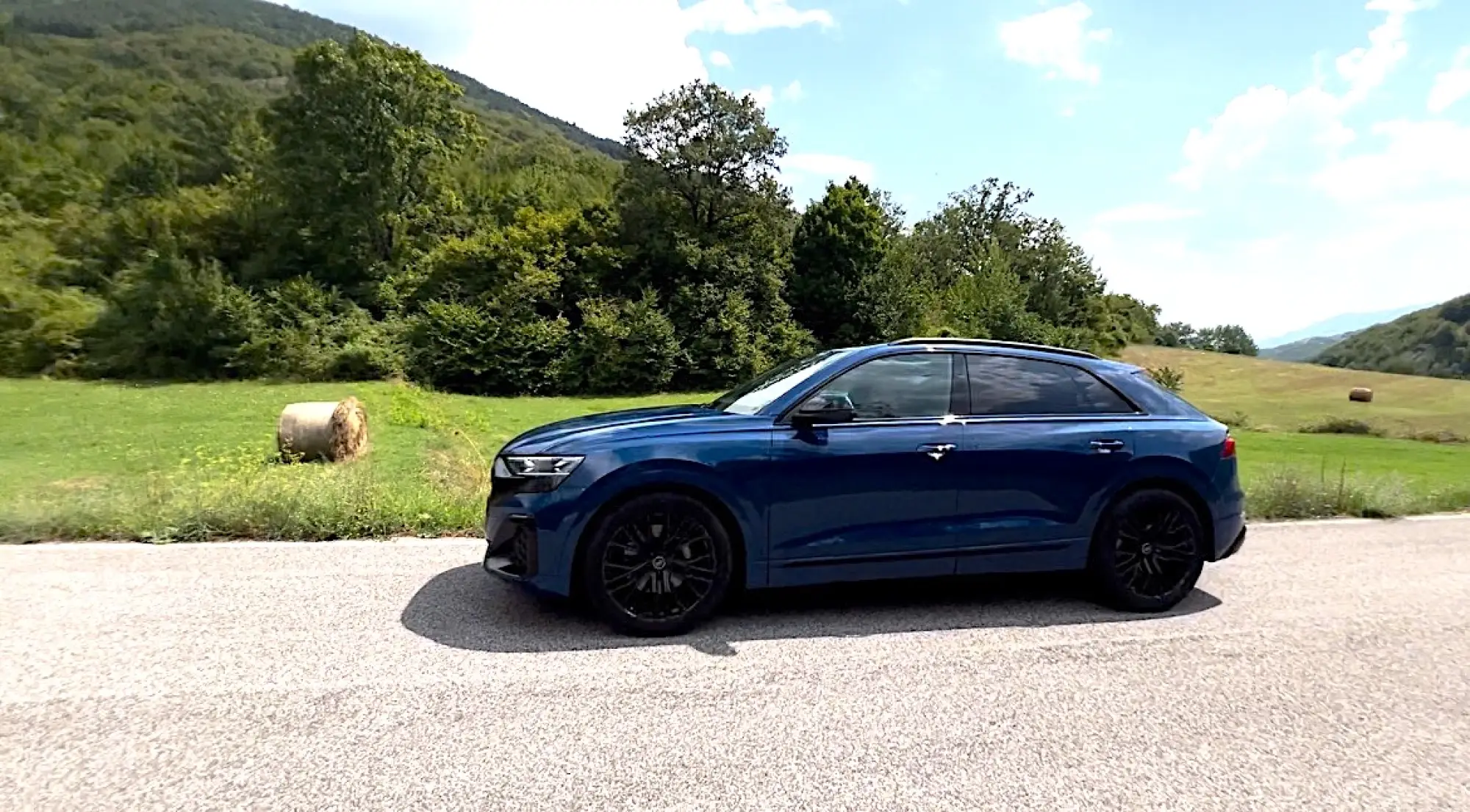 Audi Q8 Car Var - 16