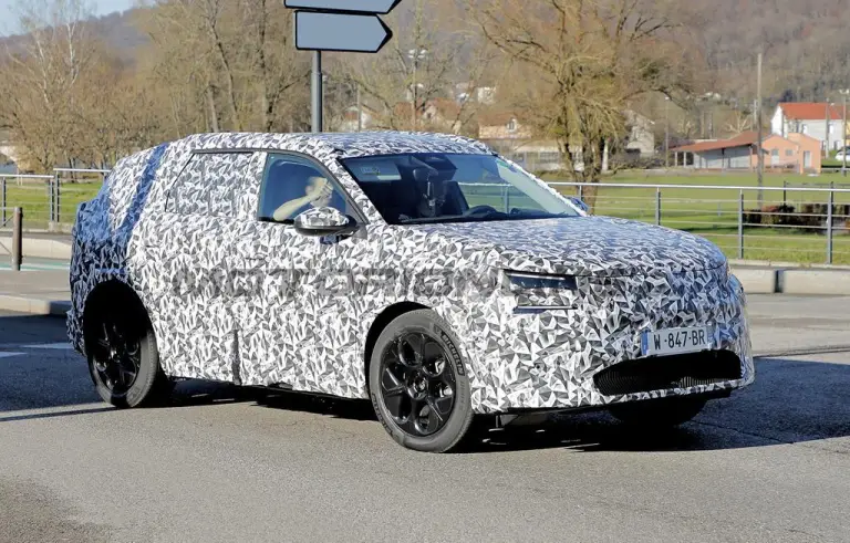 Citroen C5 Aircross 2026 - Foto spia 02-12-2024 - 6