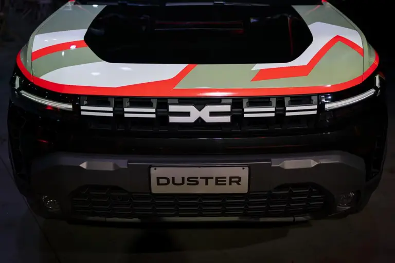 Dacia Duster Soul of Dakar - 1