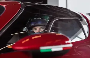 Nuova Alfa Romeo 33 Stradale - Test Valtteri Bottas