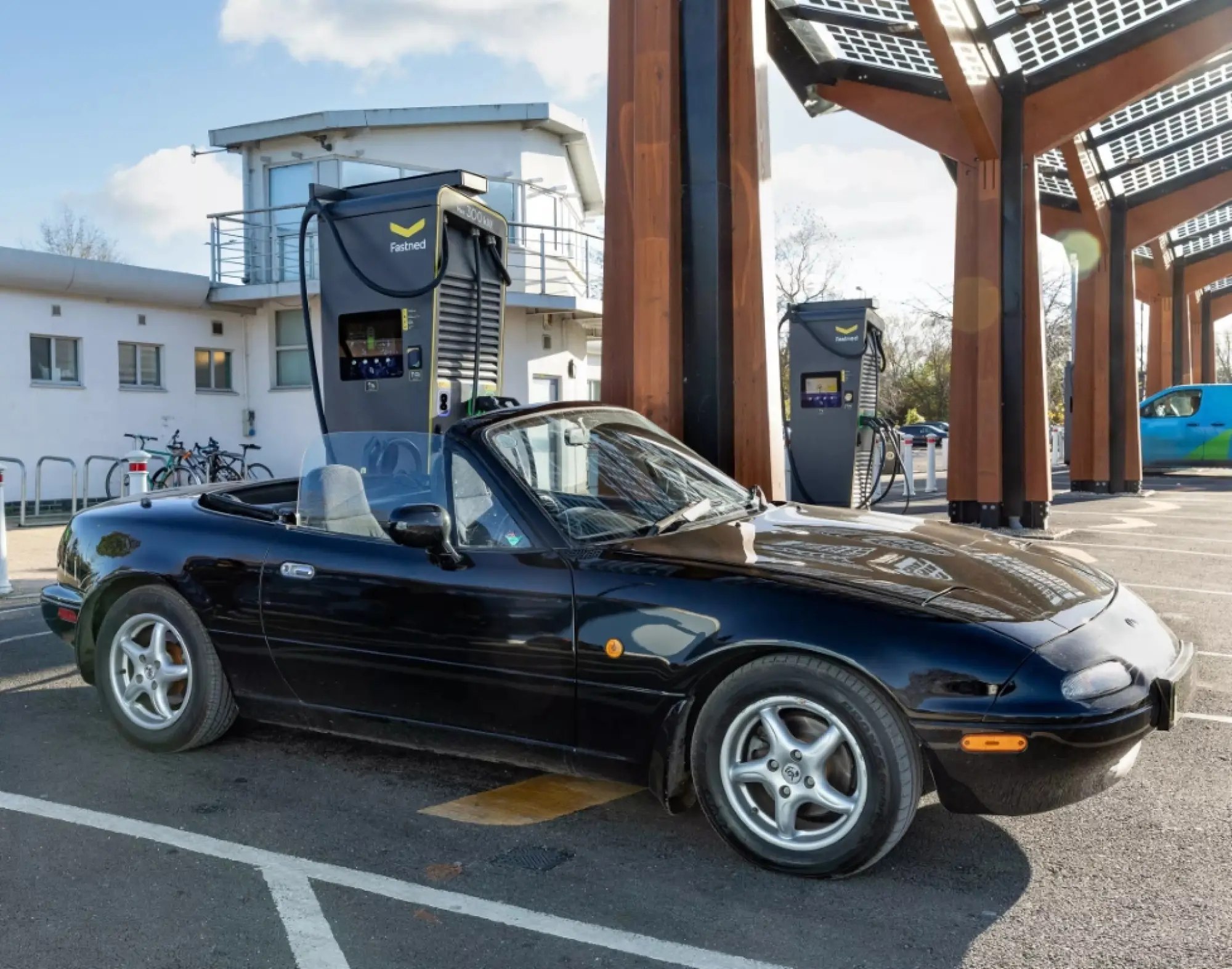 Mazda Mx-5 elettrica - 4