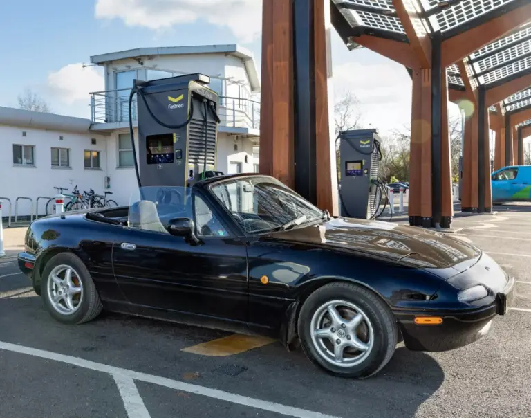 Mazda Mx-5 elettrica - 4