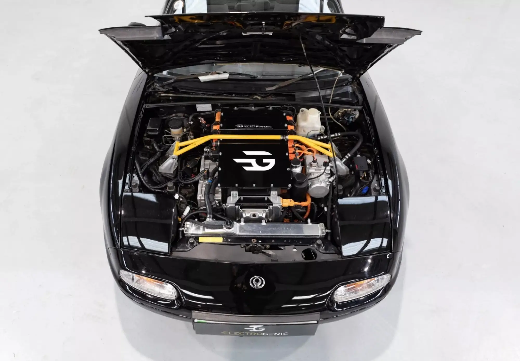 Mazda Mx-5 elettrica - 2