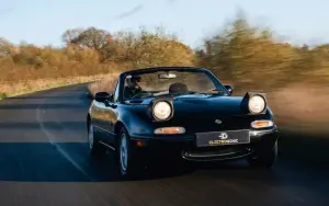 Mazda Mx-5 elettrica - 7
