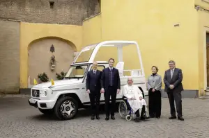Mercedes Classe G elettrica Papamobile