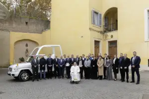 Mercedes Classe G elettrica Papamobile