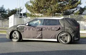 Kia EV4 hatchback - Foto spia 05-12-2024 - 4