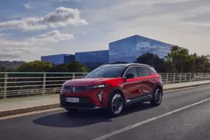 Renault Scenic E-Tech Electric - 5 cose da sapere