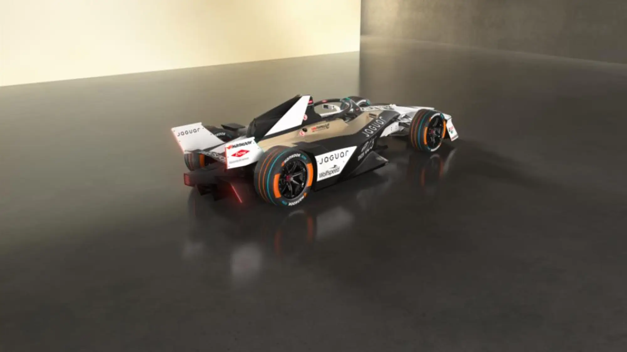 Jaguar I-Type 7 - 8