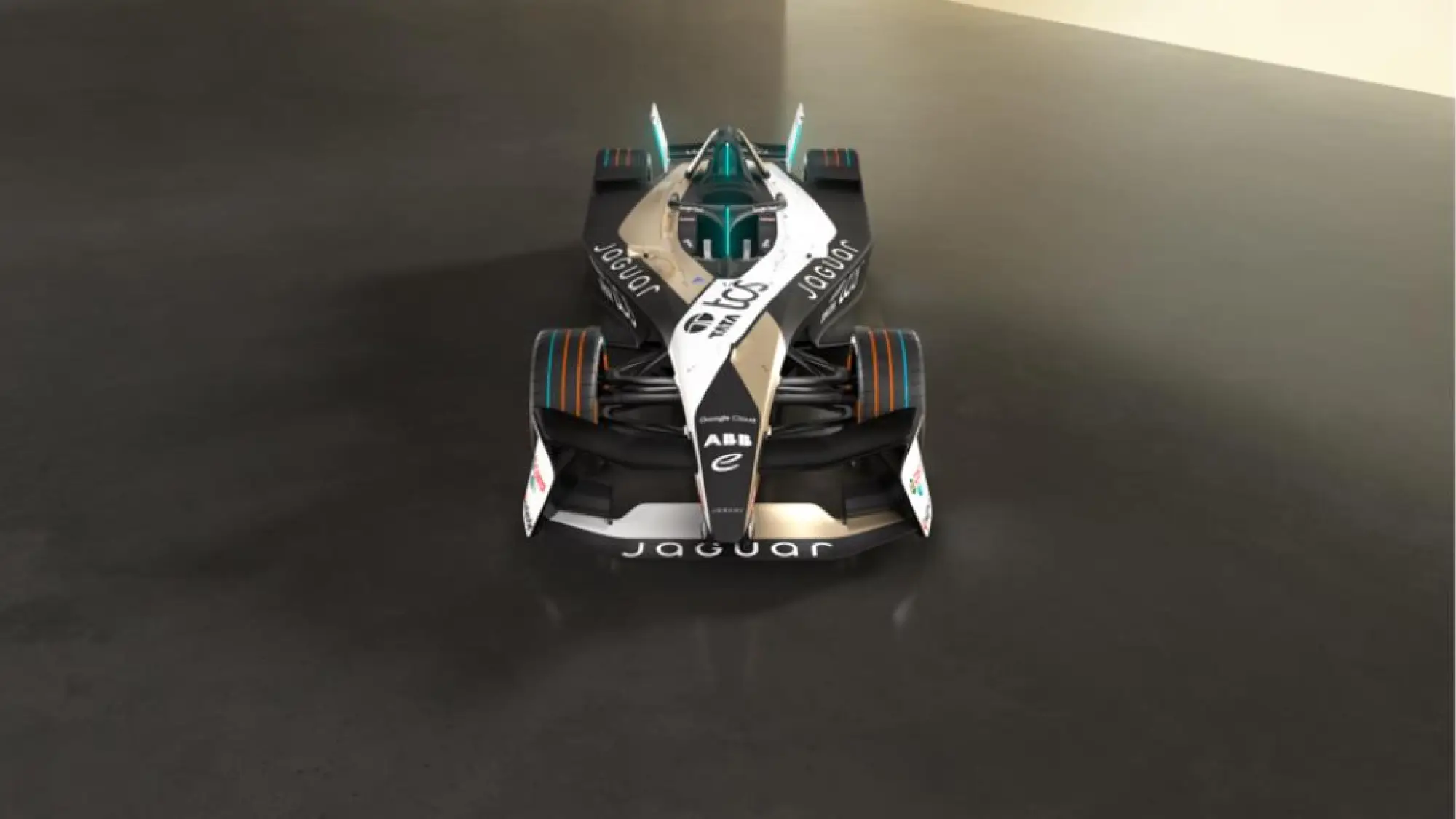 Jaguar I-Type 7 - 10