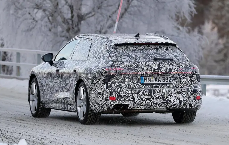 Audi A7 2025 - Foto spia 09-12-2024 - 14