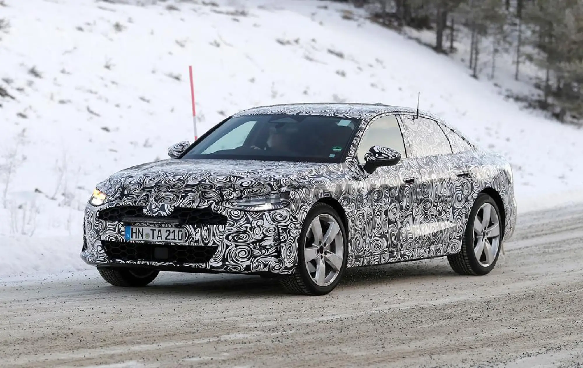 Audi A7 2025 - Foto spia 09-12-2024 - 17