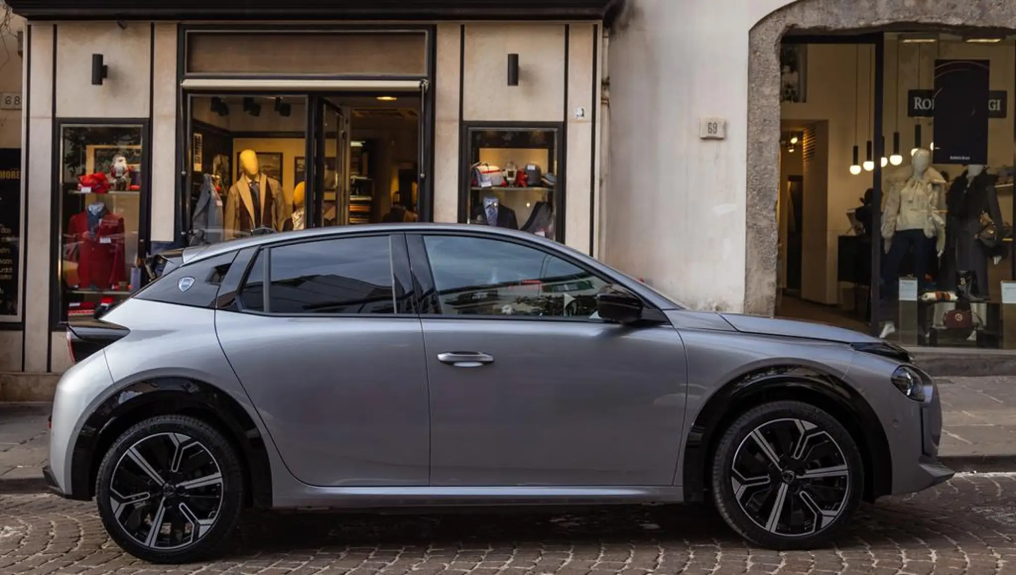 Lancia Ypsilon - Roadshow Napoli - 9
