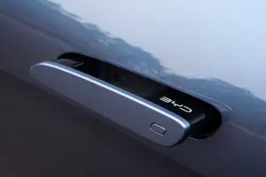 BYD Sealion 7: prova su strada - 10