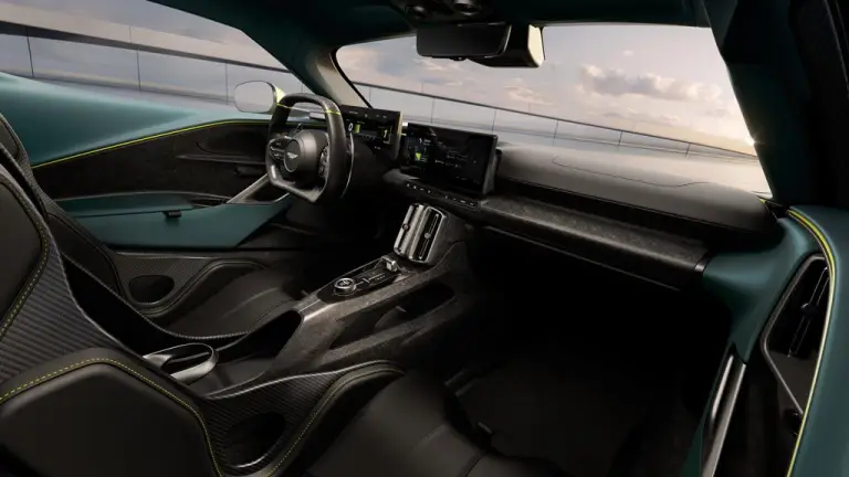 Aston Martin Valhalla - Foto ufficiali - 22