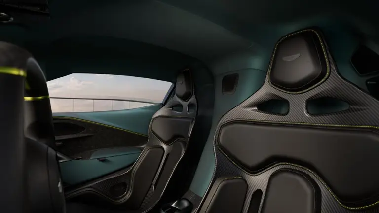Aston Martin Valhalla - Foto ufficiali - 23