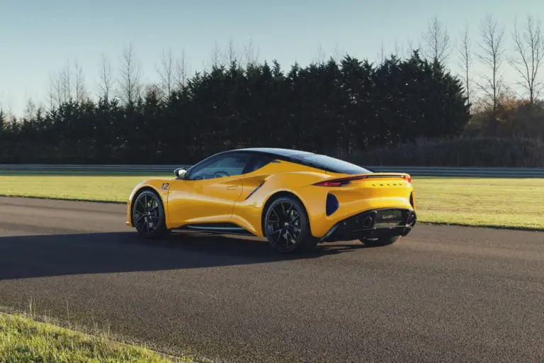 Lotus Emira Limited Edition - 25