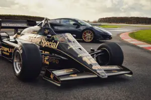 Lotus Emira Limited Edition - 24